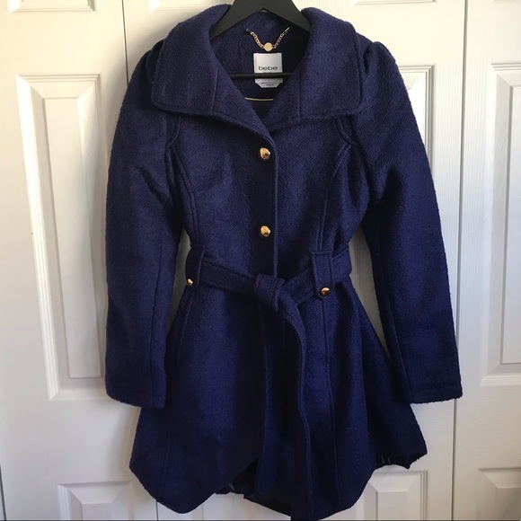 navy blue short jacket